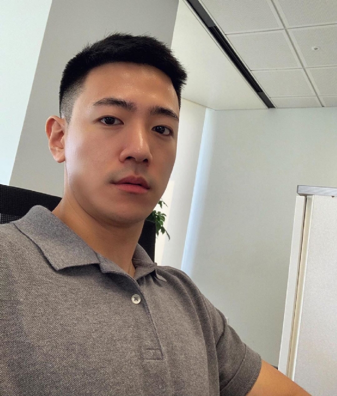 慢慢的第一张照片--成都闪婚服务中心