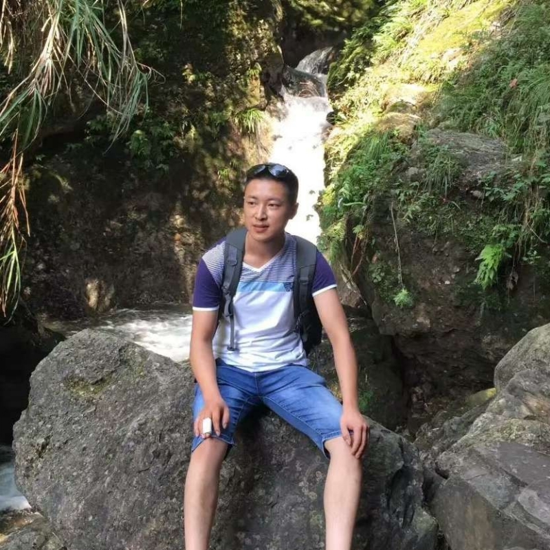 人杰地也灵的第一张照片--成都闪婚服务中心